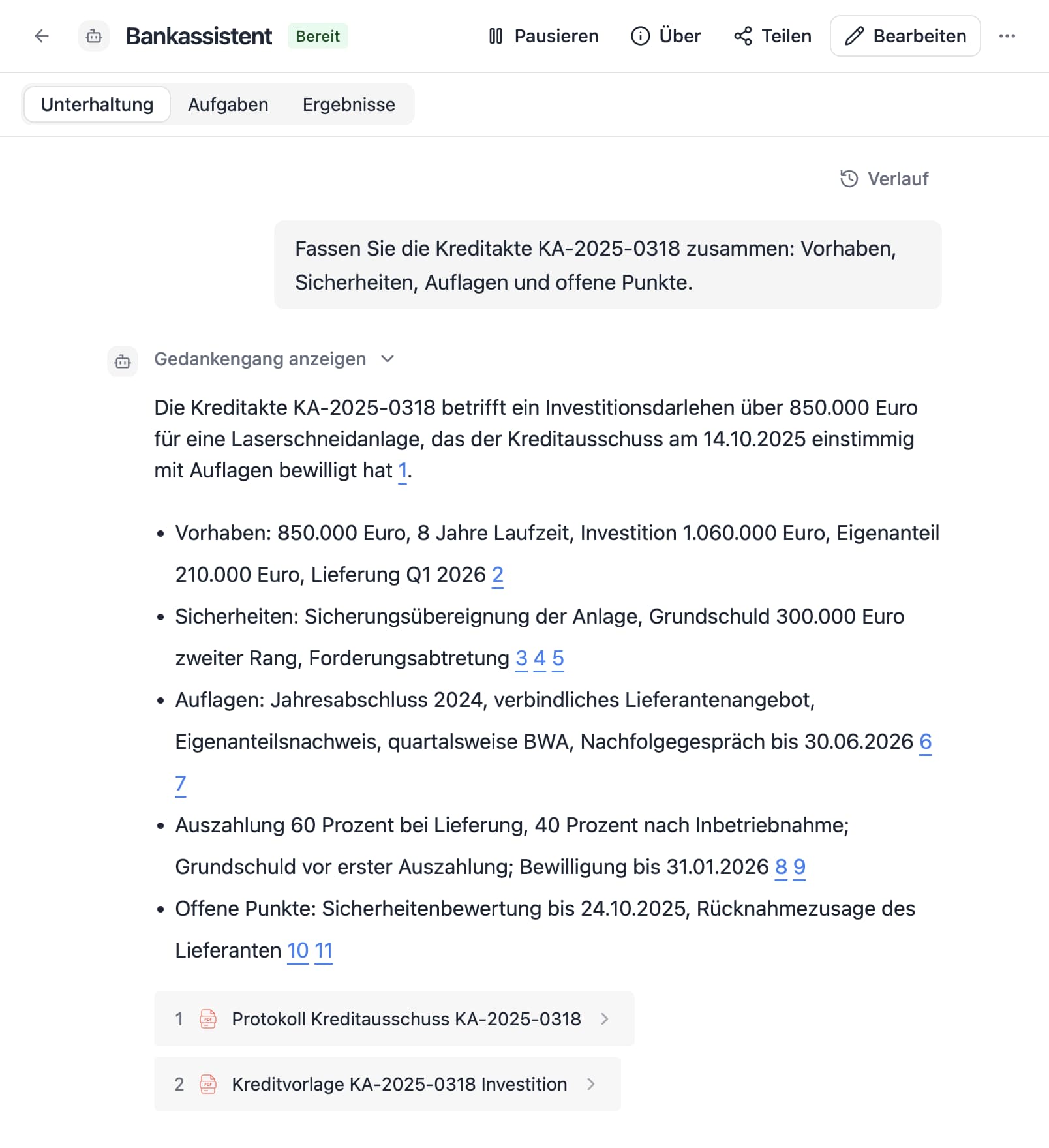 An agent in Thero answers the German question “Fassen Sie die Kreditakte KA-2025-0318 zusammen: Vorhaben, Sicherheiten, Auflagen und offene Punkte.” from sample documents and cites its sources.