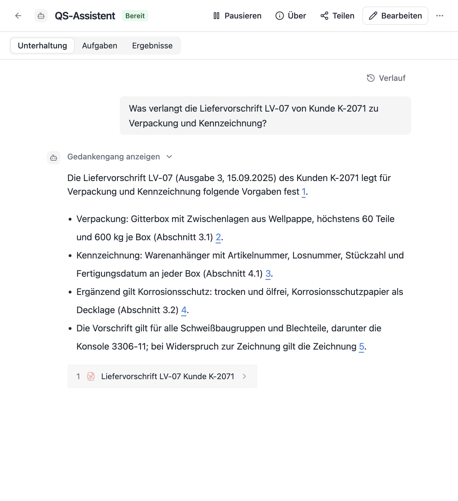 An agent in Thero answers the German question “Was verlangt die Liefervorschrift LV-07 von Kunde K-2071 zu Verpackung und Kennzeichnung?” from sample documents and cites its sources.